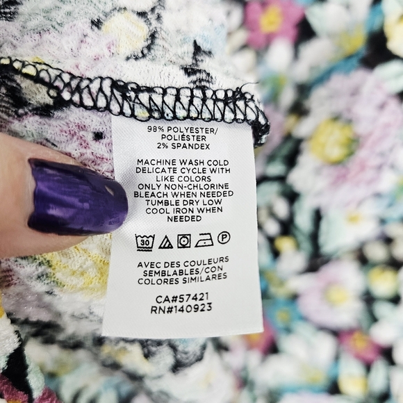 LOFT Multicolor Floral Shirred Textured Puff Sleeve Top NWT - Picture 9 of 9